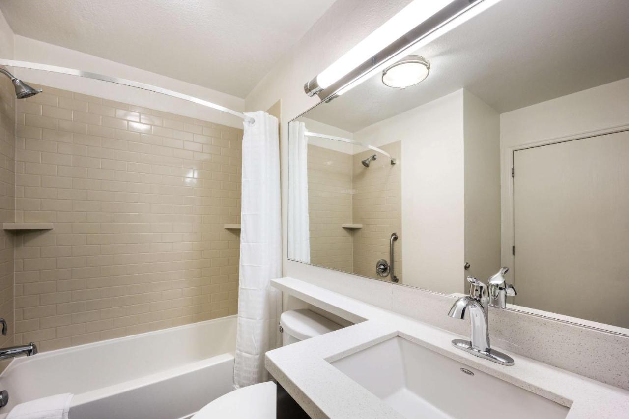 Sonesta Simply Suites Anaheim Garden Grove Exterior photo