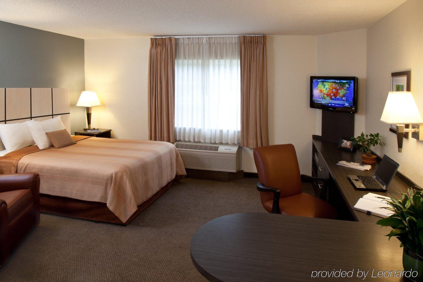 Sonesta Simply Suites Anaheim Garden Grove Room photo